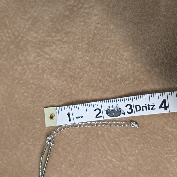 Lia Sophia Necklace - Picture 7 of 8